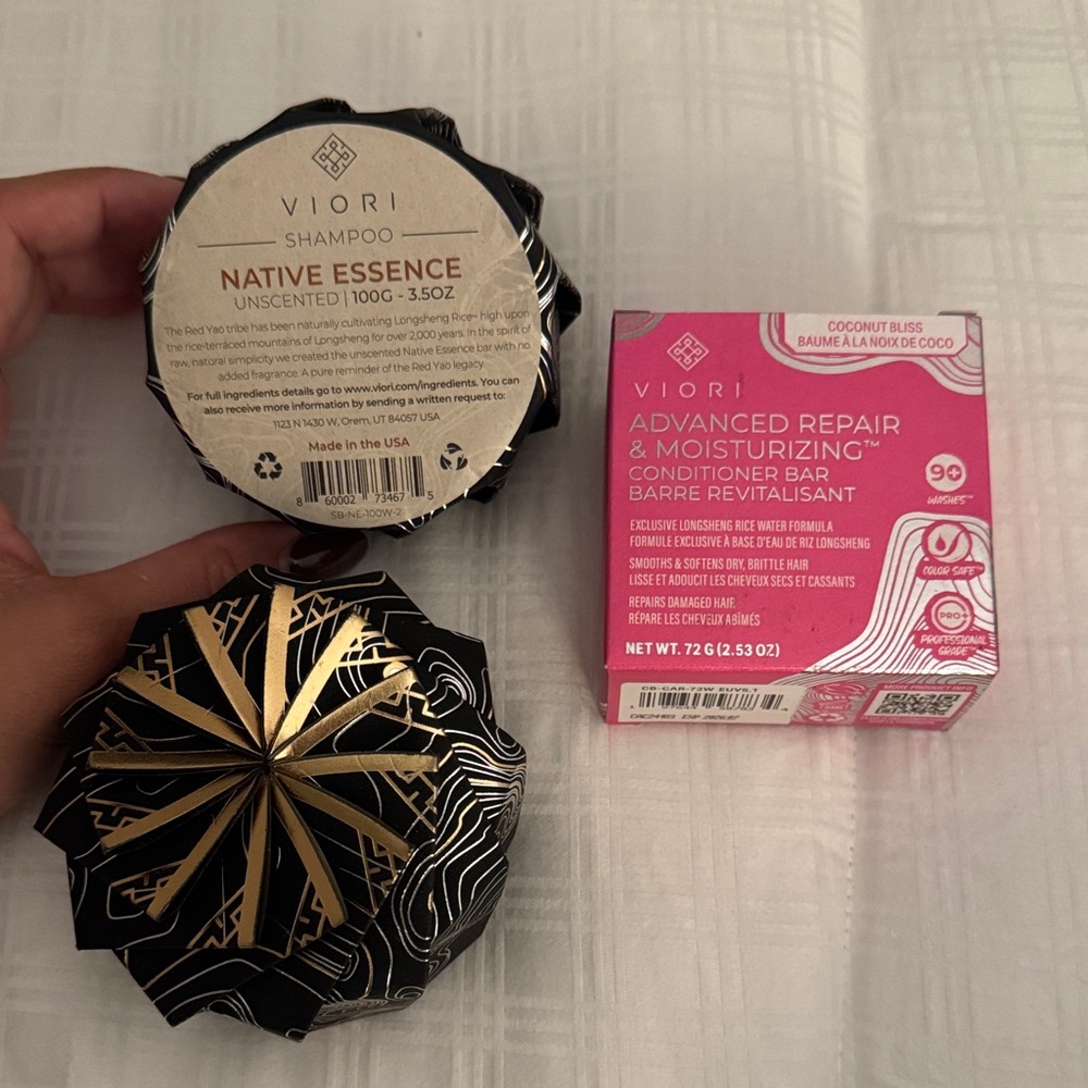 Viori Shampoo and Conditioner bars (solid products not liquid)